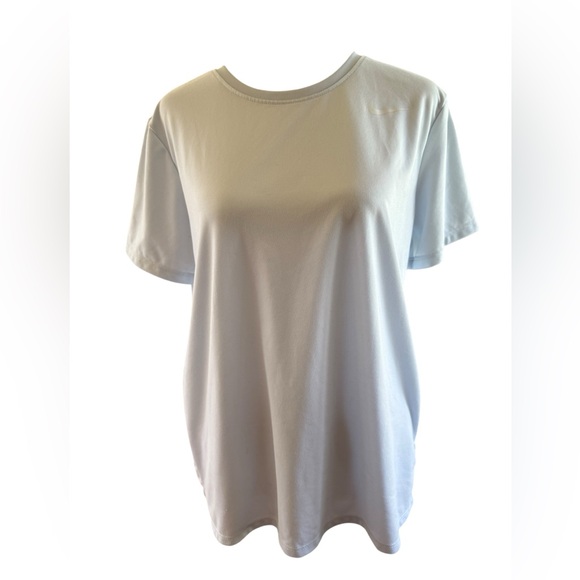 Nike Women's light blue Short Sleeve Tee Size Medium - Picture 1 of 7